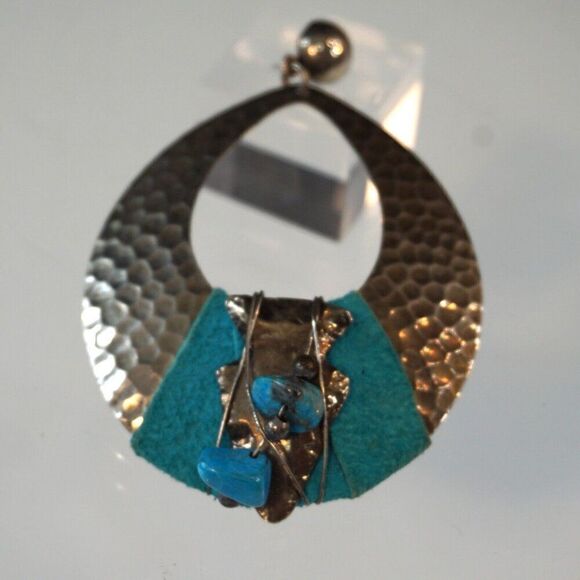 Large Statement Earrings Hammered Silver Tone Metal Turquoise Stone With Fabric - Picture 5 of 6